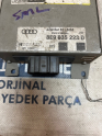 Oto Çıkma Parça / Audi / A4 / Teyp / Amfi / Çıkma Parça 