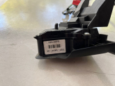 Oto Çıkma Parça / Ford / Focus / Direksiyon / Direksiyon Düğmesi / Çıkma Parça 