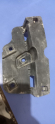 Fiat Linea 2015 sağ ön far alt braketi