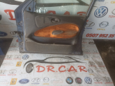 Oto Çıkma Parça / Ford / Escort / Kaporta & Karoser / Sağ Ön Kapı / Çıkma Parça 
