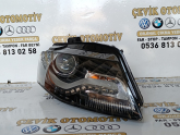 Oto Çıkma Parça / Audi / A4 / Far & Stop / Sağ Ön Far / Çıkma Parça 
