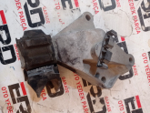 Oto Çıkma Parça / Renault / R 9 / Motor / Motor Kapağı / Çıkma Parça 