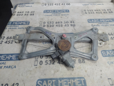 Oto Çıkma Parça / Honda / Civic / Oto Cam / Cam Krikosu / Çıkma Parça 