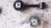 Oto Çıkma Parça / Chevrolet / Rezzo / Motor / Takozu & Kulağı / Çıkma Parça 