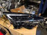 Oto Çıkma Parça / Toyota / C-HR Hybrid / Far & Stop / Sağ Ön Far / Çıkma Parça 