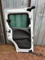 Oto Çıkma Parça / Ford / Tourneo Courier / Kaporta & Karoser / Sol Sürgülü Kapı / Çıkma Parça 