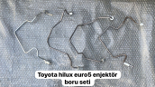 TOYOTA HİLUX EURO5 ENJEKTÖR BORU SETİ                  (XS811S25)
