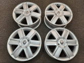Oto Çıkma Parça / Renault / Megane / Jant & Lastik / Jant Göbeği / Çıkma Parça 