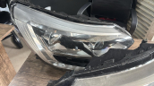 Oto Çıkma Parça / Renault / Megane / Far & Stop / Sağ Ön Far / Çıkma Parça 