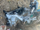 Opel Insignia Sağ Ön Şasi Güçmanları - Oto Çıkma Parçala