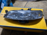OPEL VECTRA B MERCEKLİ SOL FAR MAGNETTİ MARELLİ 711307022293