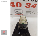 Oto Çıkma Parça / Toyota / Auris / Elektrik / Dörtlü Flaşör Düğmesi / Çıkma Parça 