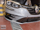 Oto Çıkma Parça / Renault / Megane / Tampon / Ön Tampon / Çıkma Parça 