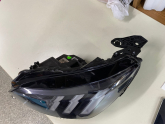 Oto Çıkma Parça / Peugeot / 208 / Far & Stop / Sol Ön Far / Çıkma Parça 