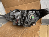 Oto Çıkma Parça / Nissan / Qashqai / Far & Stop / Sağ Ön Far / Çıkma Parça 