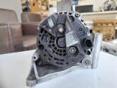 Oto Çıkma Parça / Volkswagen / Transporter / Elektrik / Şarj Dinamosu / Çıkma Parça 