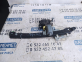 Oto Çıkma Parça / Volvo / S60 / Oto Cam / Cam Krikosu / Çıkma Parça 