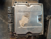 Oto Çıkma Parça / Renault / R 9 / Beyin / Motor Beyni / Çıkma Parça 