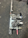 Oto Çıkma Parça / Volkswagen / Crafter / Oto Cam / Cam Motoru / Çıkma Parça 