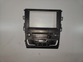 Oto Çıkma Parça / Ford / Mondeo / Teyp / Teyp Çerçevesi / Çıkma Parça 