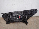 Oto Çıkma Parça / Renault / Captur / Far & Stop / Sağ Ön Far / Çıkma Parça 