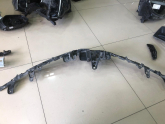 Oto Çıkma Parça / Toyota / Corolla / Tampon / Izgara Çıtası / Çıkma Parça 