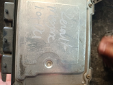 Oto Çıkma Parça / Renault / R 9 / Beyin / Motor Beyni / Çıkma Parça 