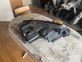 Oto Çıkma Parça / Volkswagen / Jetta / Far & Stop / Sağ Ön Far / Çıkma Parça 
