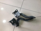 Oto Çıkma Parça / Toyota / Corolla / Kaporta & Karoser / Kaput Menteşesi / Çıkma Parça 
