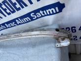Oto Çıkma Parça / Renault / Megane / Tampon / Tampon Demiri / Çıkma Parça 
