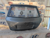 Skoda Fabia bagaj kapağı