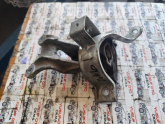 Oto Çıkma Parça / Fiat / Doblo / Motor / Takozu & Kulağı / Çıkma Parça 