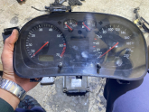 Oto Çıkma Parça / Volkswagen / Golf / Göğüslük & Torpido / Gösterge Paneli / Çıkma Parça 
