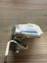 FORD COURİER SAĞ ÖN KAPI ALT MENTEŞE BB53 7822810 AH