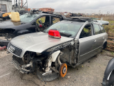 Oto Çıkma Parça / Audi / A4 / Göğüslük & Torpido / Komple Torpido / Çıkma Parça 
