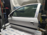 Oto Çıkma Parça / Peugeot / 206 / Kaporta & Karoser / Sol Ön Kapı / Çıkma Parça 