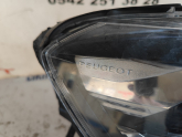 Oto Çıkma Parça / Peugeot / Rifter / Far & Stop / Sağ Ön Far / Çıkma Parça 