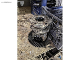Oto Çıkma Parça / Mercedes / 200 / Defransiyel / Ön Defransiyel / Çıkma Parça 