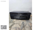 AUDİ A 4 BAGAJ KAPAĞI