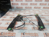Oto Çıkma Parça / Ford / Focus / Oto Cam / Cam Krikosu / Çıkma Parça 