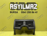 Oto Çıkma Parça / Renault / Megane / Kalorifer / Kalorifer Izgarası / Çıkma Parça 