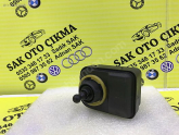 Oto Çıkma Parça / Toyota / RAV4 / Far & Stop / Far Motoru / Çıkma Parça 