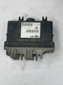 Volkswagen Golf motor beyni 032906030R