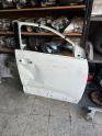 Peugeot 3008 ön sağ kapı