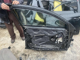 Oto Çıkma Parça / Audi / A6 / Kaporta & Karoser / Sol Ön Kapı / Çıkma Parça 