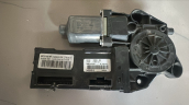 Oto Çıkma Parça / Renault / Megane / Oto Cam / Silecek Motoru / Çıkma Parça 