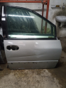 Oto Çıkma Parça / Chrysler / Voyager / Kaporta & Karoser / Sağ Ön Kapı / Çıkma Parça 