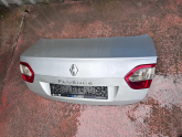 2012 fluence bagaj kapağı dolu