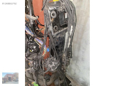 Oto Çıkma Parça / Mercedes / 500 / Motor / Distribütör / Çıkma Parça 