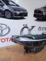 Oto Çıkma Parça / Toyota / Corolla / Far & Stop / Sağ Ön Far / Çıkma Parça 